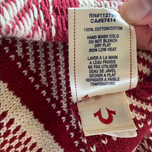 True Religion Red and White Y2K Sweater - Picture 6 of 8